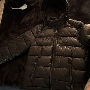 Guess puff coat
